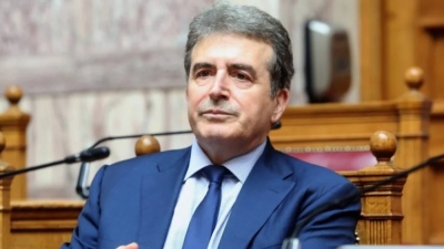 Χρυσοχοΐδης για επεισόδια στη Νομική: Μόνο η σύλληψη αξίζει στους κουκουλοφόρους
