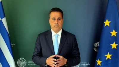 Παπασταύρου: Η Ελλάδα προστατεύει τα κοράλλια της - Απαγόρευση αλιείας με συρόμενα εργαλεία στο νησιωτικό σύμπλεγμα Φούρνων Κορσεών