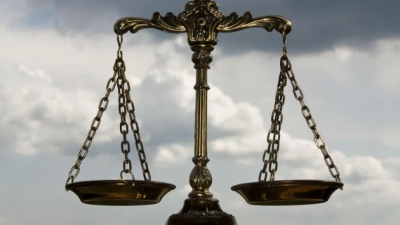 Διαγραφή 60% των οφειλών δανειολήπτη με υπερδιπλάσια ακίνητη περιουσία